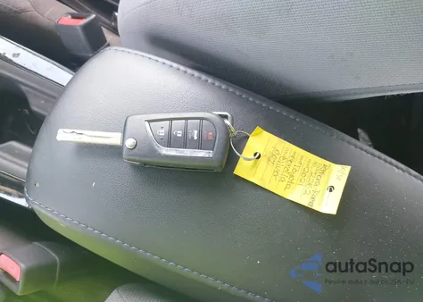 2021 Toyota Corolla Se из США, поврежденный, VIN 5YFS4MCE3MP088761